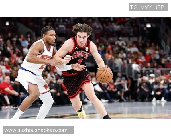 热火与公牛季后赛第三场激战回顾双方球员表现亮眼引发热议