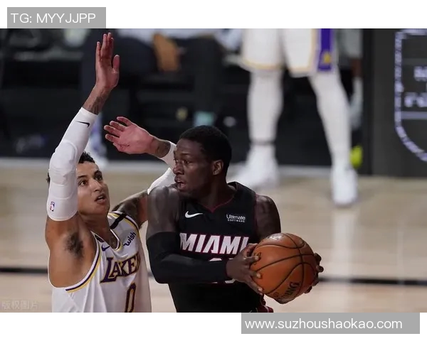 火箭队与马刺队激战正酣比赛结果揭晓引发球迷热议