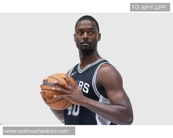 哈里森巴恩斯的篮球之路与职业生涯成就探讨