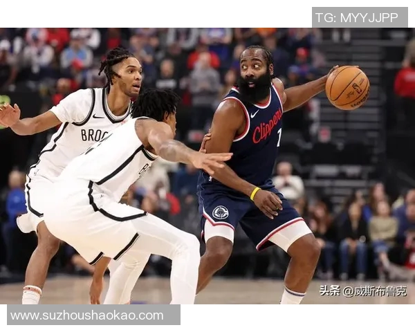 篮网与骑士加时赛激战连连球员表现引发球迷热议