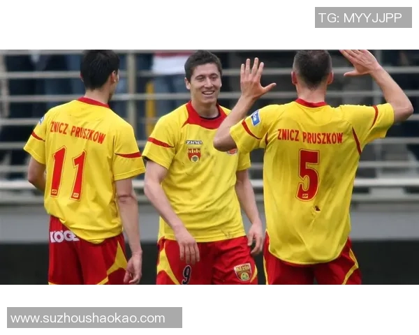 莱万：从天才少年到足坛巨星的辉煌历程与不懈追求