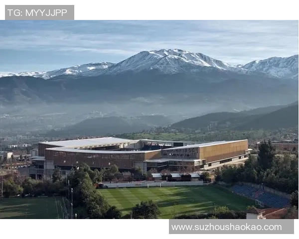 智利大学迎战科布雷萨尔力争主场胜利展现实力