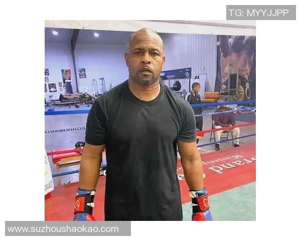 泰森与琼斯对决直播地址及观看方式详解