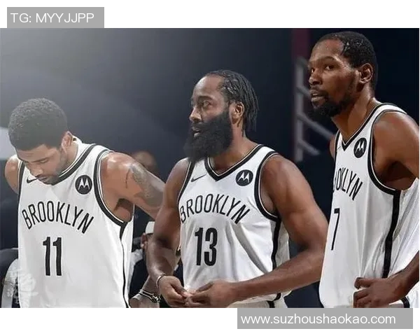 阿仙奴与水晶宫激战正酣比分悬念不断引发球迷热议